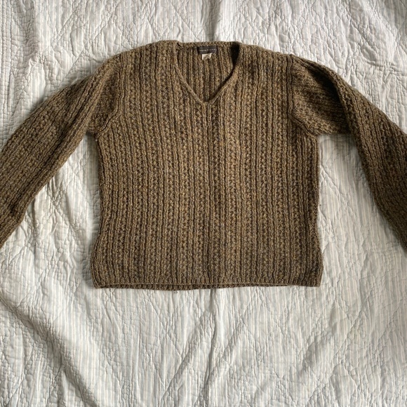 Vintage Banana Republic sweater - Picture 3 of 5
